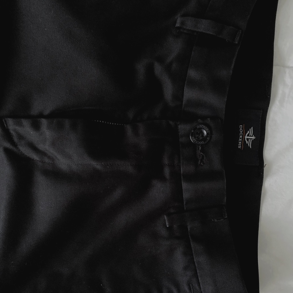 Dockers men’s slacks - Picture 3 of 4